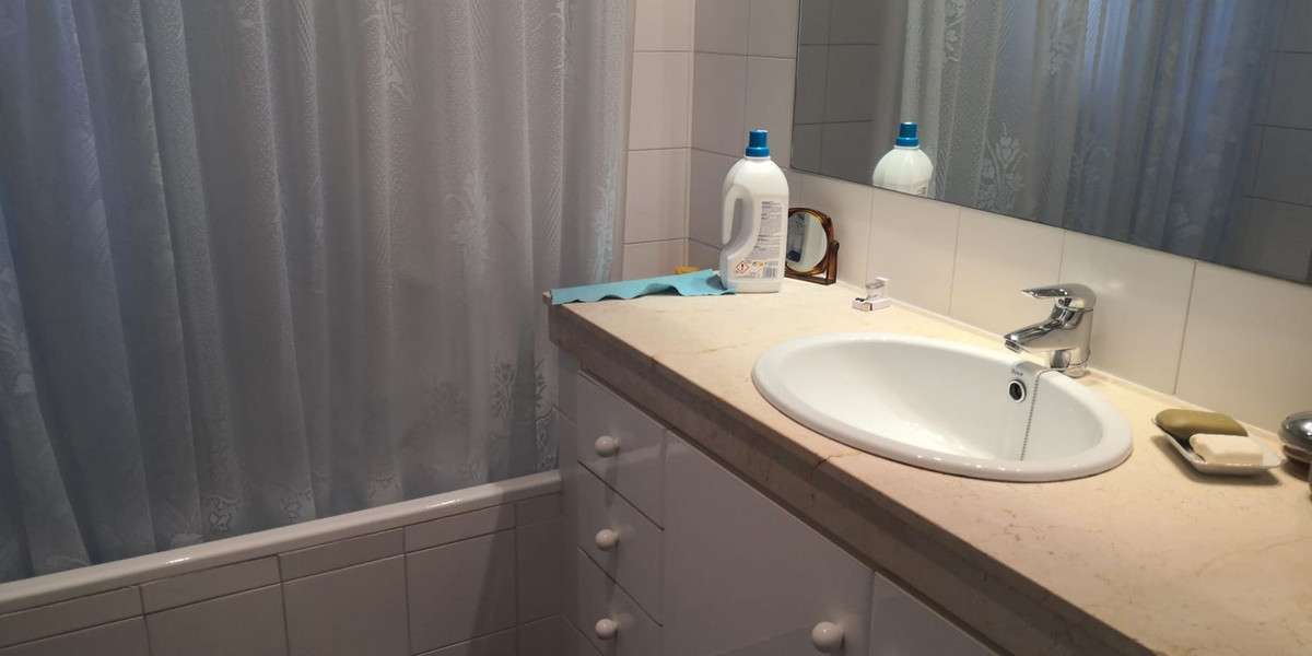 Appartement te koop in Fuengirola | 2 slaapkamers H5350423