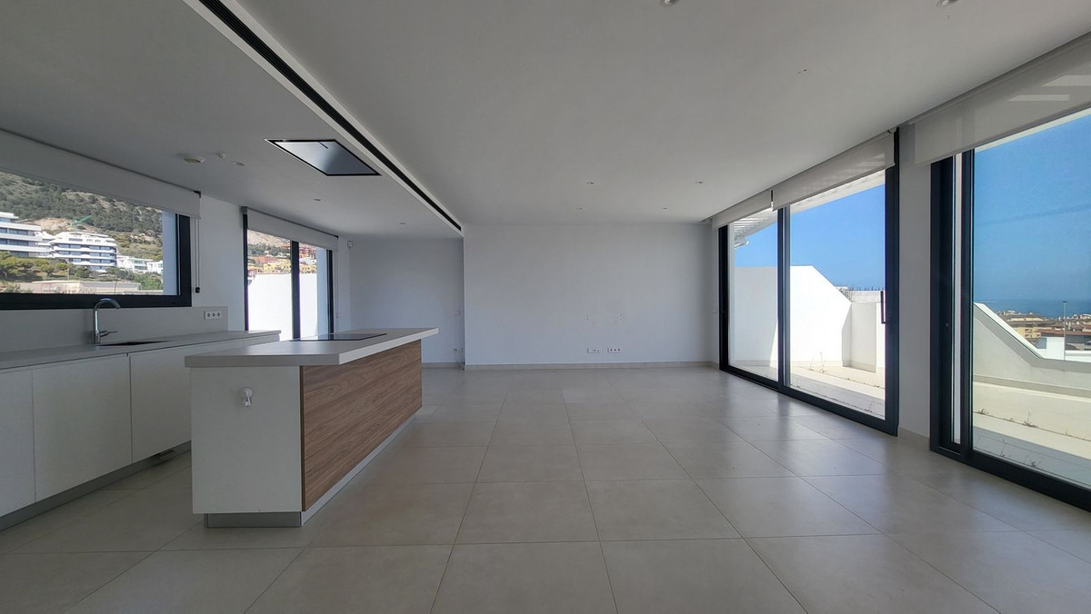 Penthouse te koop in Fuengirola | 3 slaapkamers H5350555