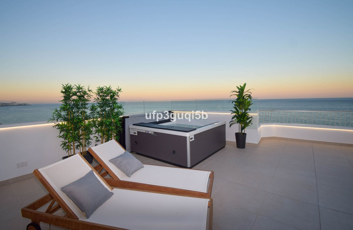 Penthouse te koop in Fuengirola | 3 slaapkamers H5353516