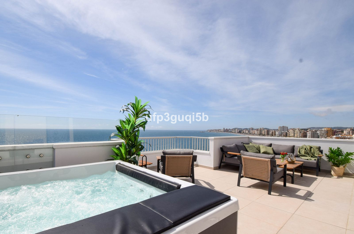 Penthouse te koop in Fuengirola | 3 slaapkamers H5353516