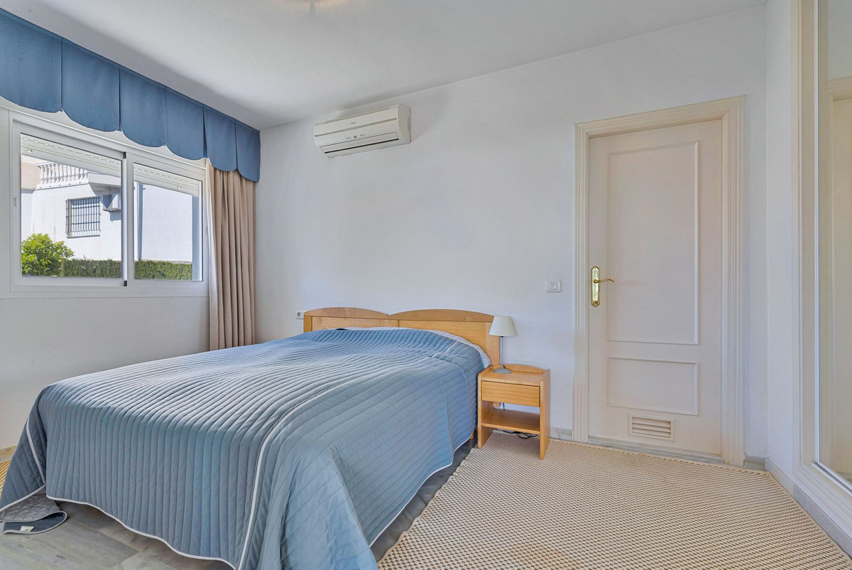 Appartement te koop in Fuengirola | 2 slaapkamers H5354110