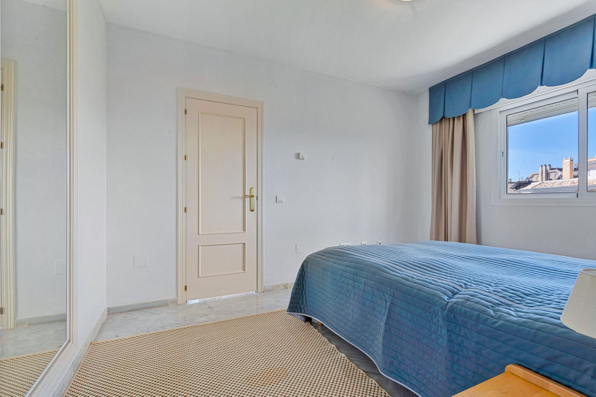 Appartement te koop in Fuengirola | 2 slaapkamers H5354110