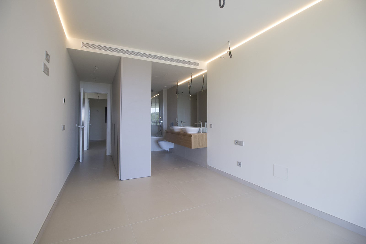 Appartement te koop in Fuengirola | 2 slaapkamers H5354254