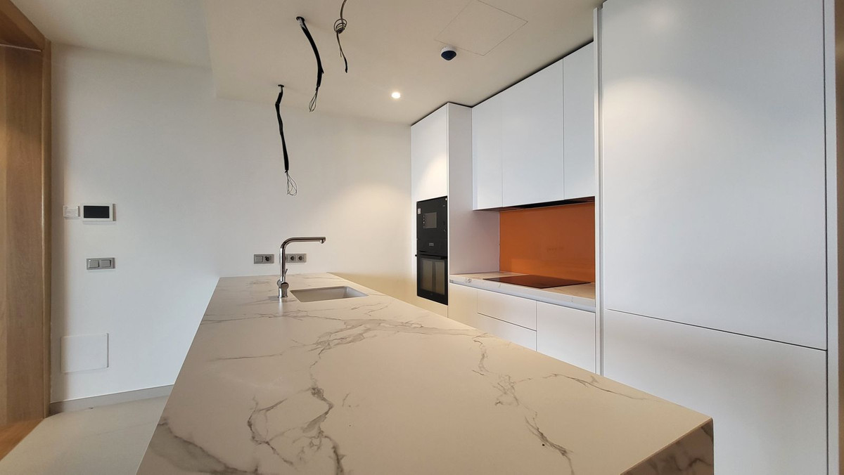 Appartement te koop in Fuengirola | 2 slaapkamers H5354869