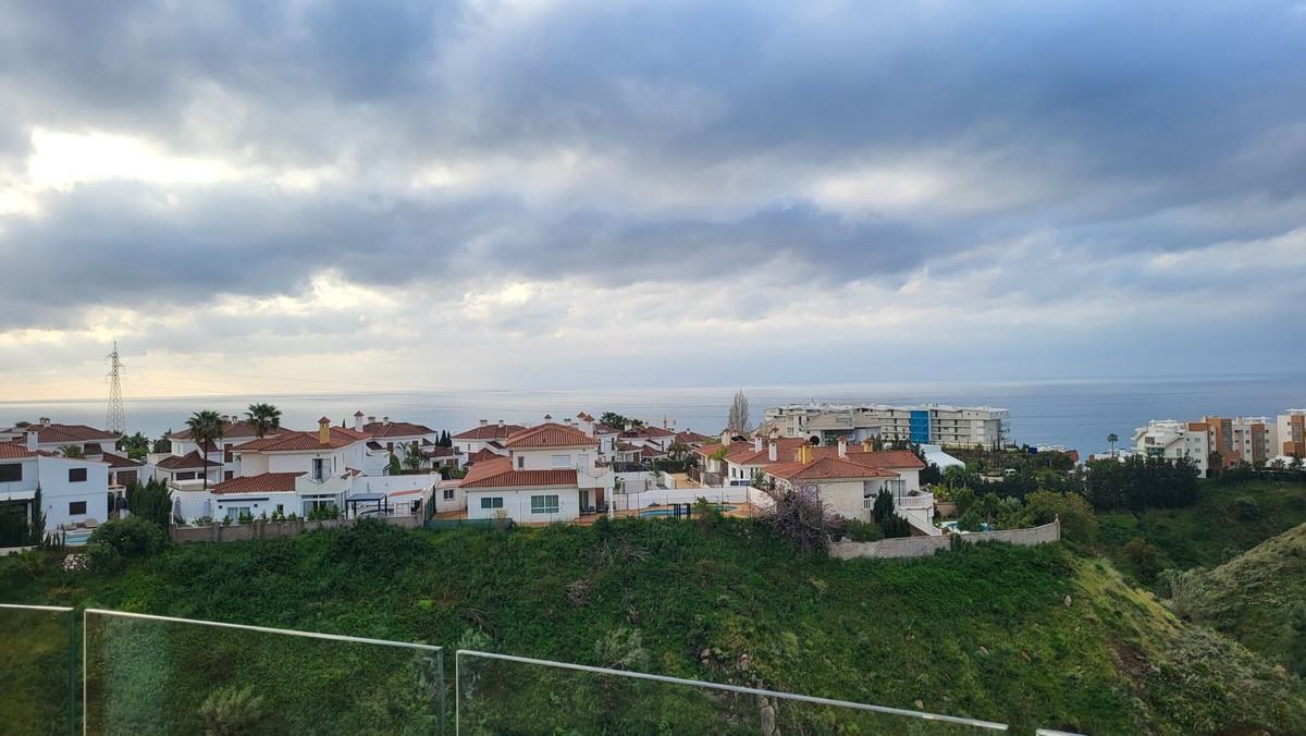 Appartement te koop in Fuengirola | 2 slaapkamers H5354869