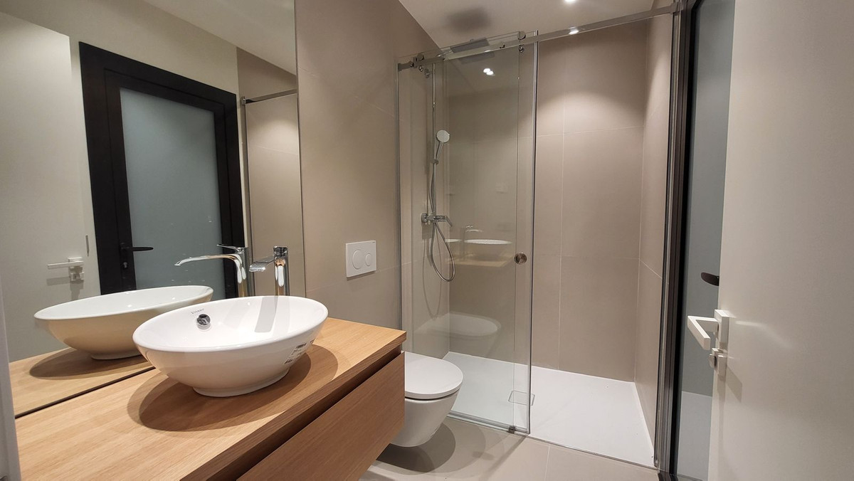 Appartement te koop in Fuengirola | 2 slaapkamers H5354869