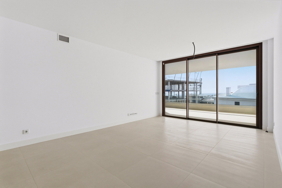 Appartement te koop in Fuengirola | 2 slaapkamers H5357062