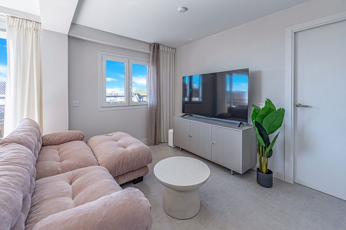 Appartement te koop in Fuengirola | 3 slaapkamers H5357236