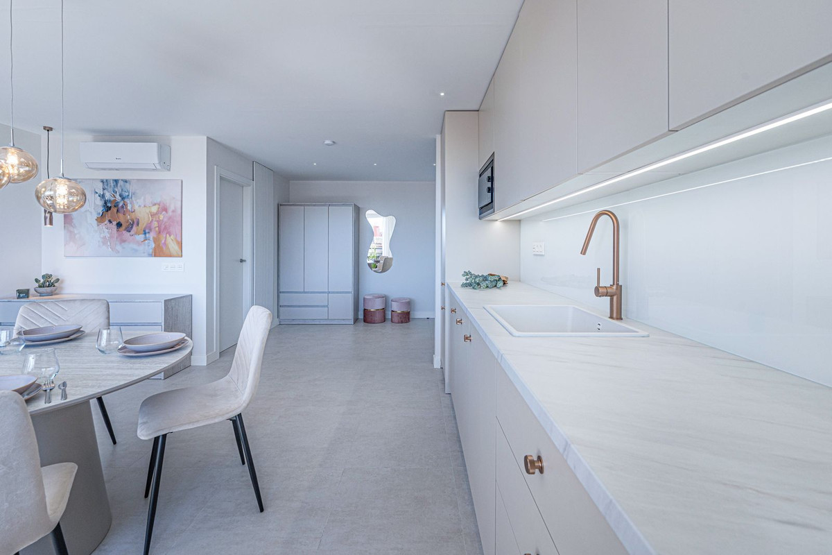 Appartement te koop in Fuengirola | 3 slaapkamers H5357236