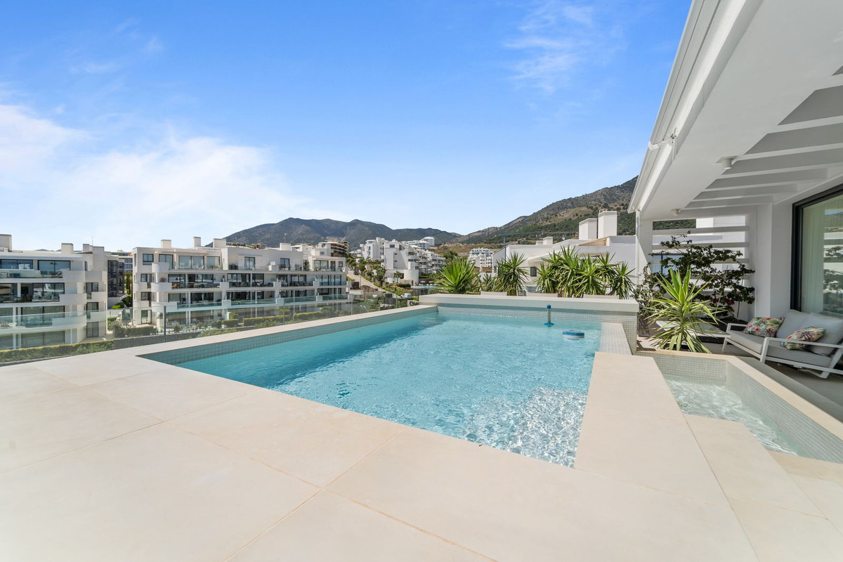 Penthouse te koop in Fuengirola | 3 slaapkamers H5357551
