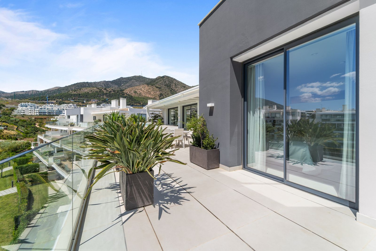 Penthouse te koop in Fuengirola | 3 slaapkamers H5357551