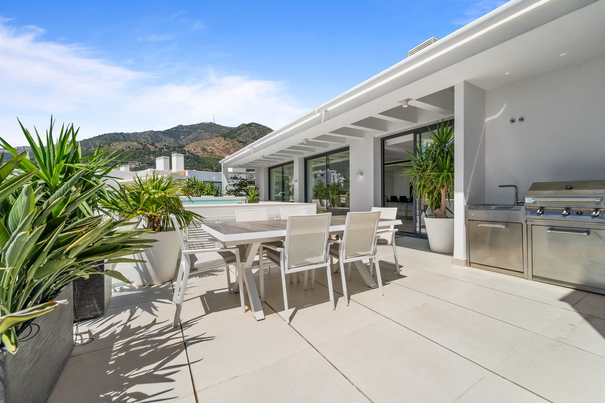 Penthouse te koop in Fuengirola | 3 slaapkamers H5357551