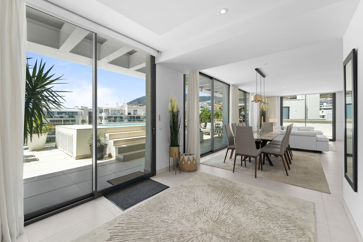 Penthouse te koop in Fuengirola | 3 slaapkamers H5357551