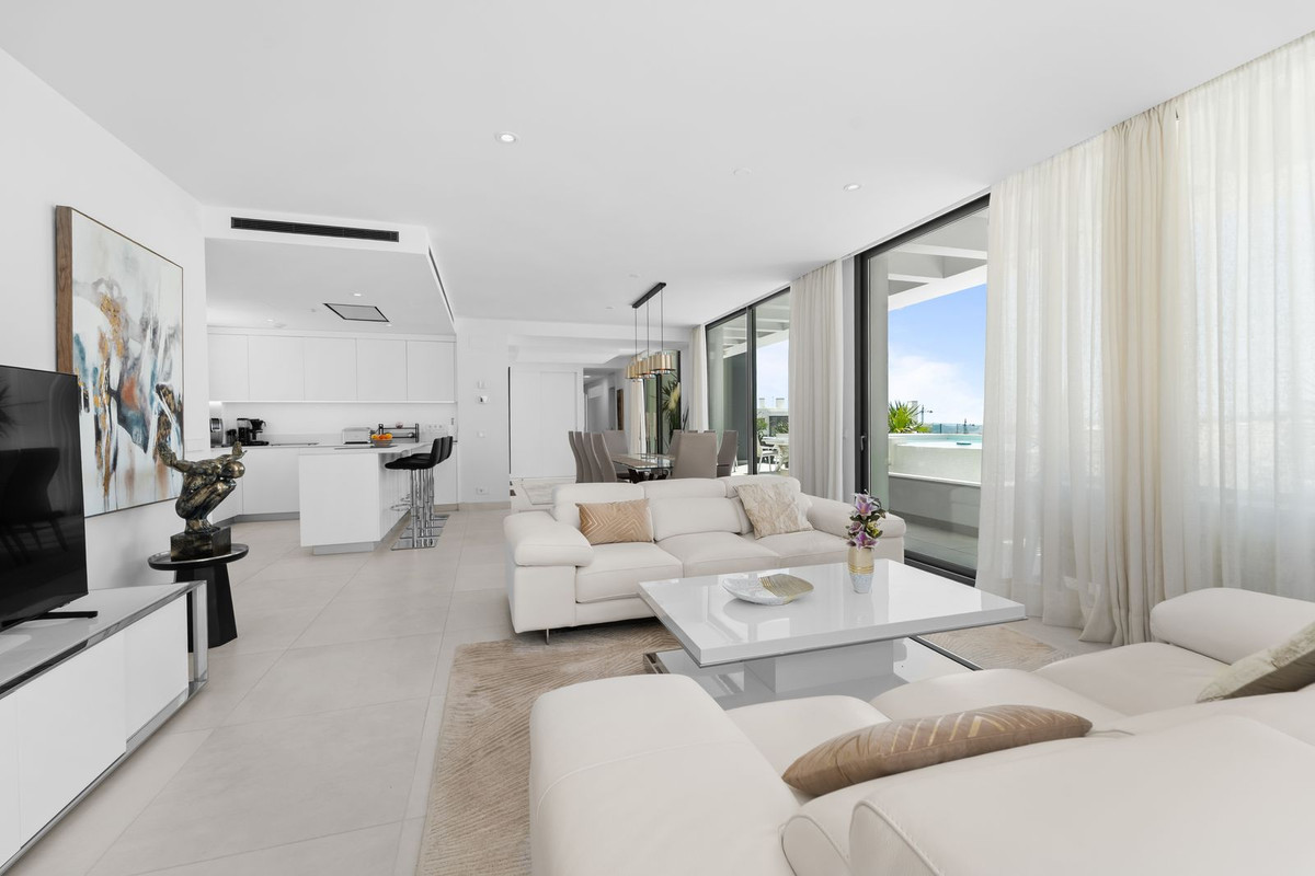 Penthouse te koop in Fuengirola | 3 slaapkamers H5357551