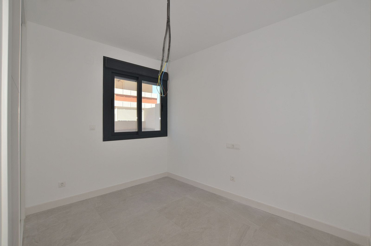 Appartement te koop in Fuengirola | 2 slaapkamers H5357620