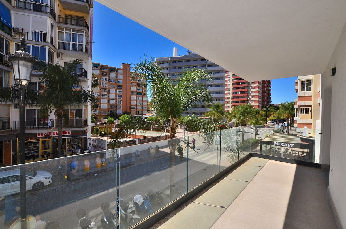 Appartement te koop in Fuengirola | 2 slaapkamers H5357620