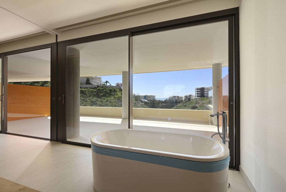 Appartement te koop in Fuengirola | 2 slaapkamers H5358010