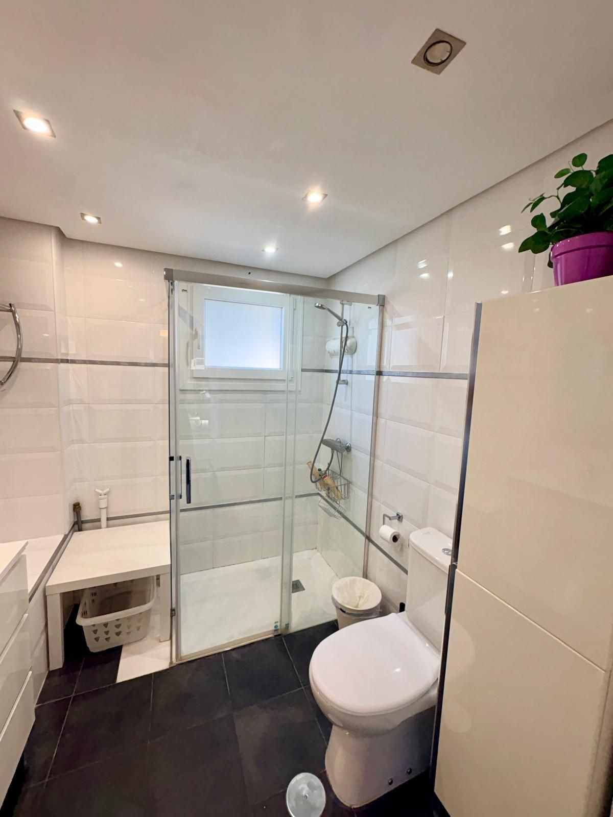 Appartement te koop in Fuengirola | 2 slaapkamers H5358076