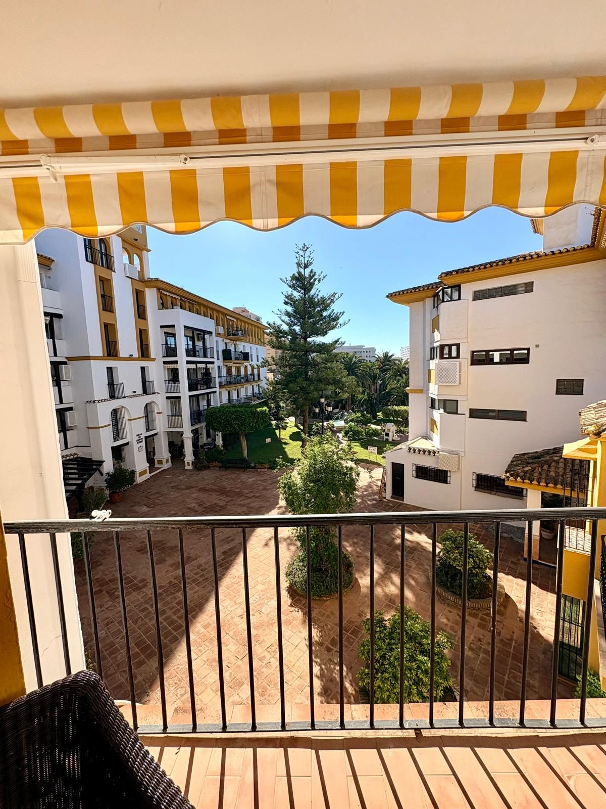 Appartement te koop in Fuengirola | 2 slaapkamers H5358076