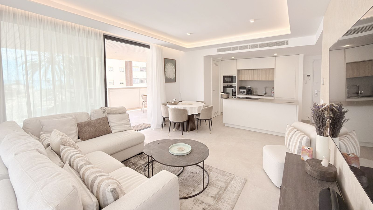 Appartement te koop in Fuengirola | 2 slaapkamers H5360548