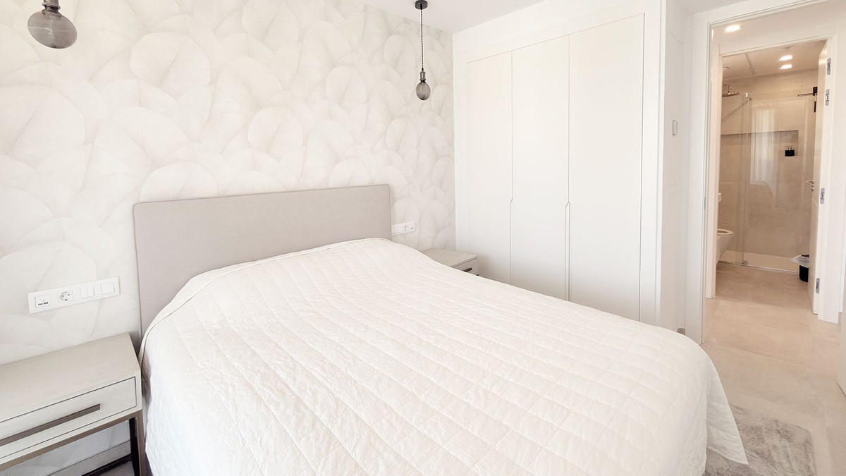 Appartement te koop in Fuengirola | 2 slaapkamers H5360548