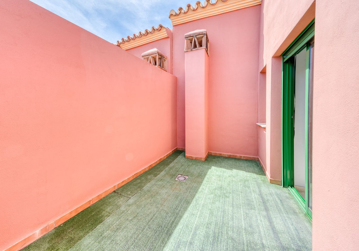 Appartement te koop in Fuengirola | 3 slaapkamers H5360737