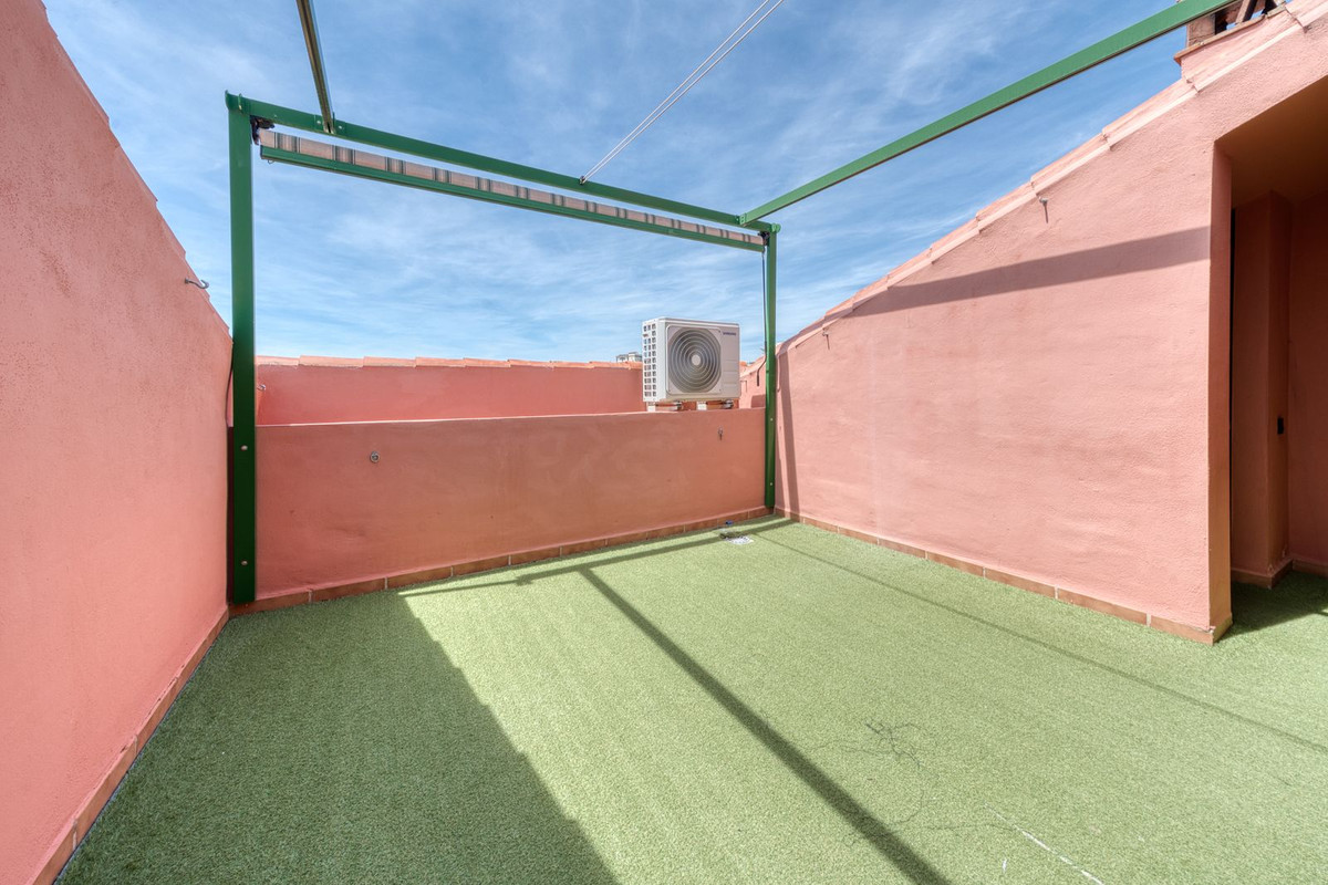 Appartement te koop in Fuengirola | 3 slaapkamers H5360737