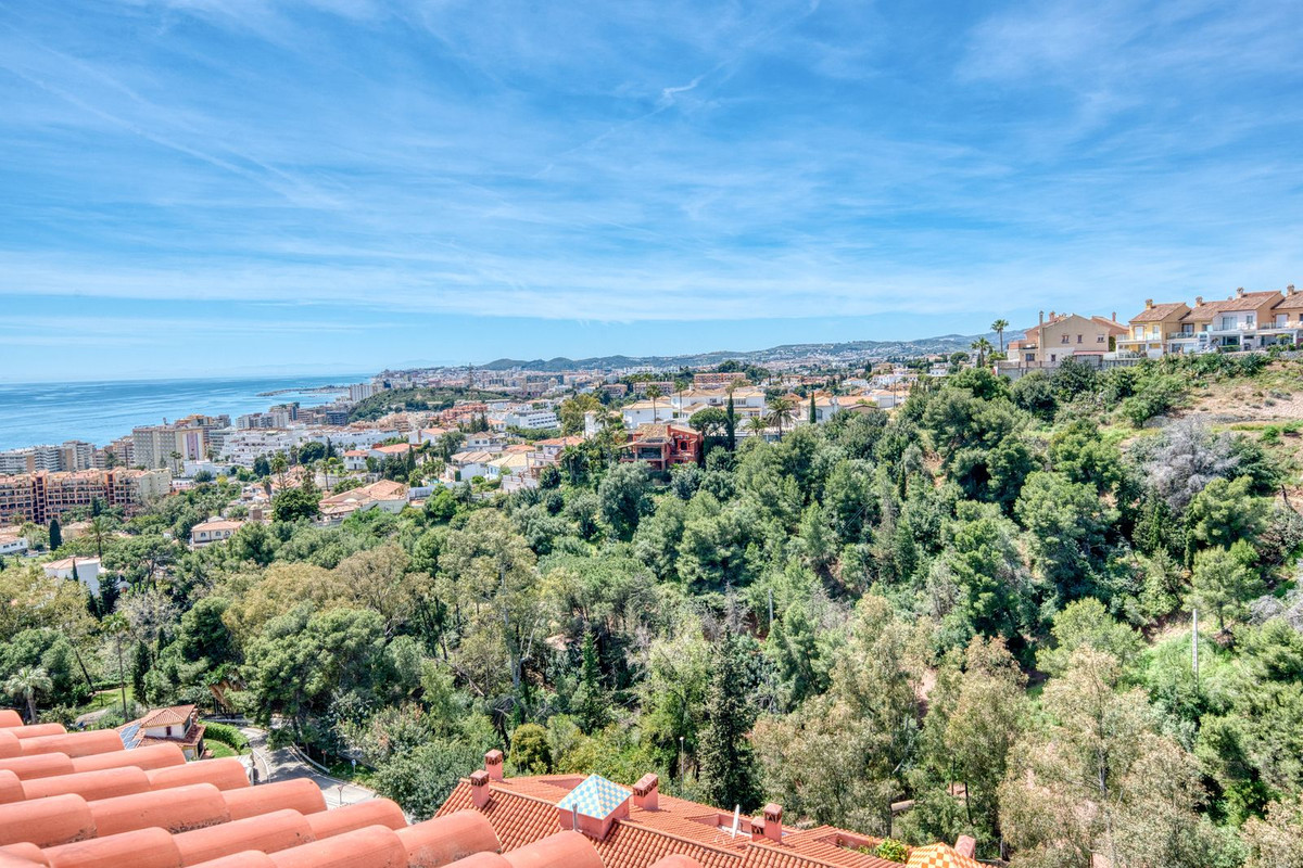 Appartement te koop in Fuengirola | 3 slaapkamers H5360737