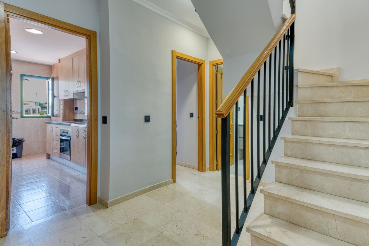 Appartement te koop in Fuengirola | 3 slaapkamers H5360737