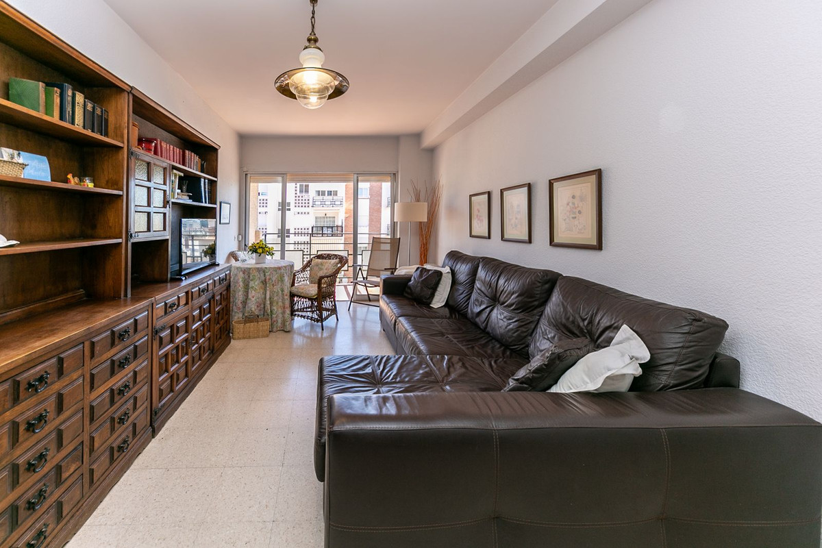 Appartement te koop in Fuengirola | 3 slaapkamers H5361451