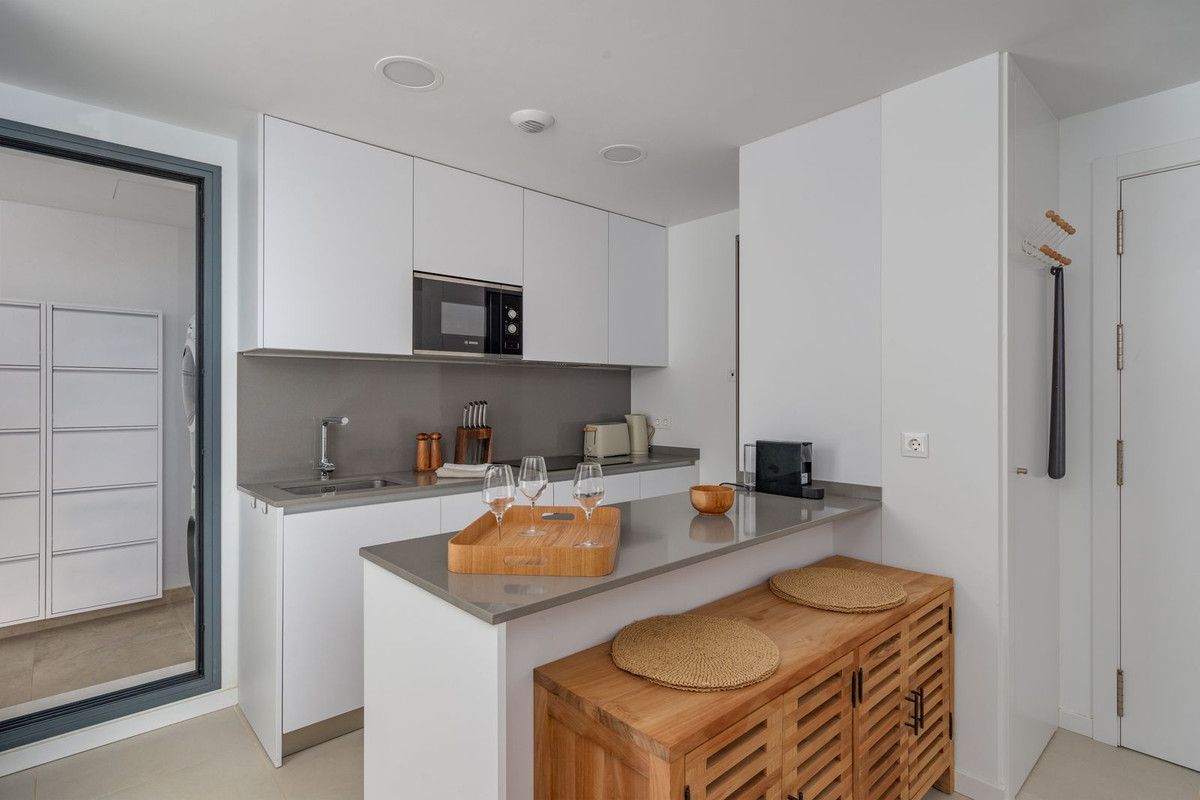 Appartement te koop in Fuengirola | 2 slaapkamers H5361652