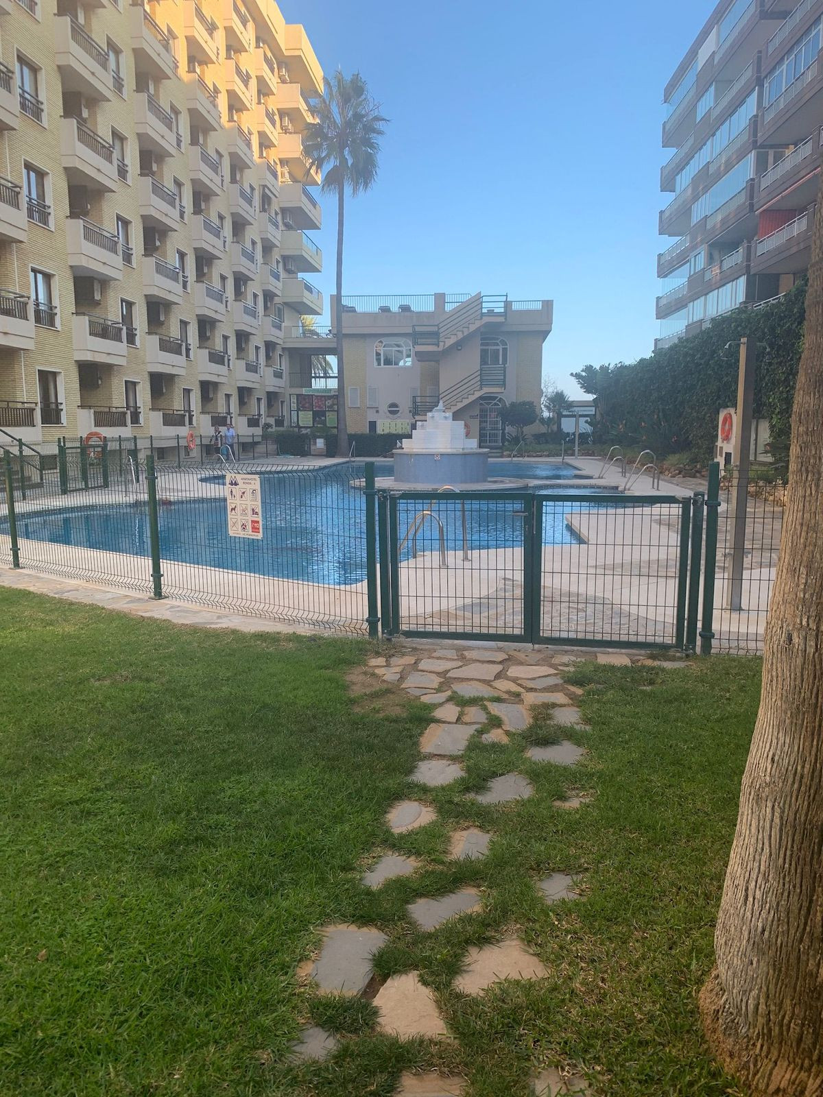 Appartement te koop in Fuengirola | 2 slaapkamers H5361850