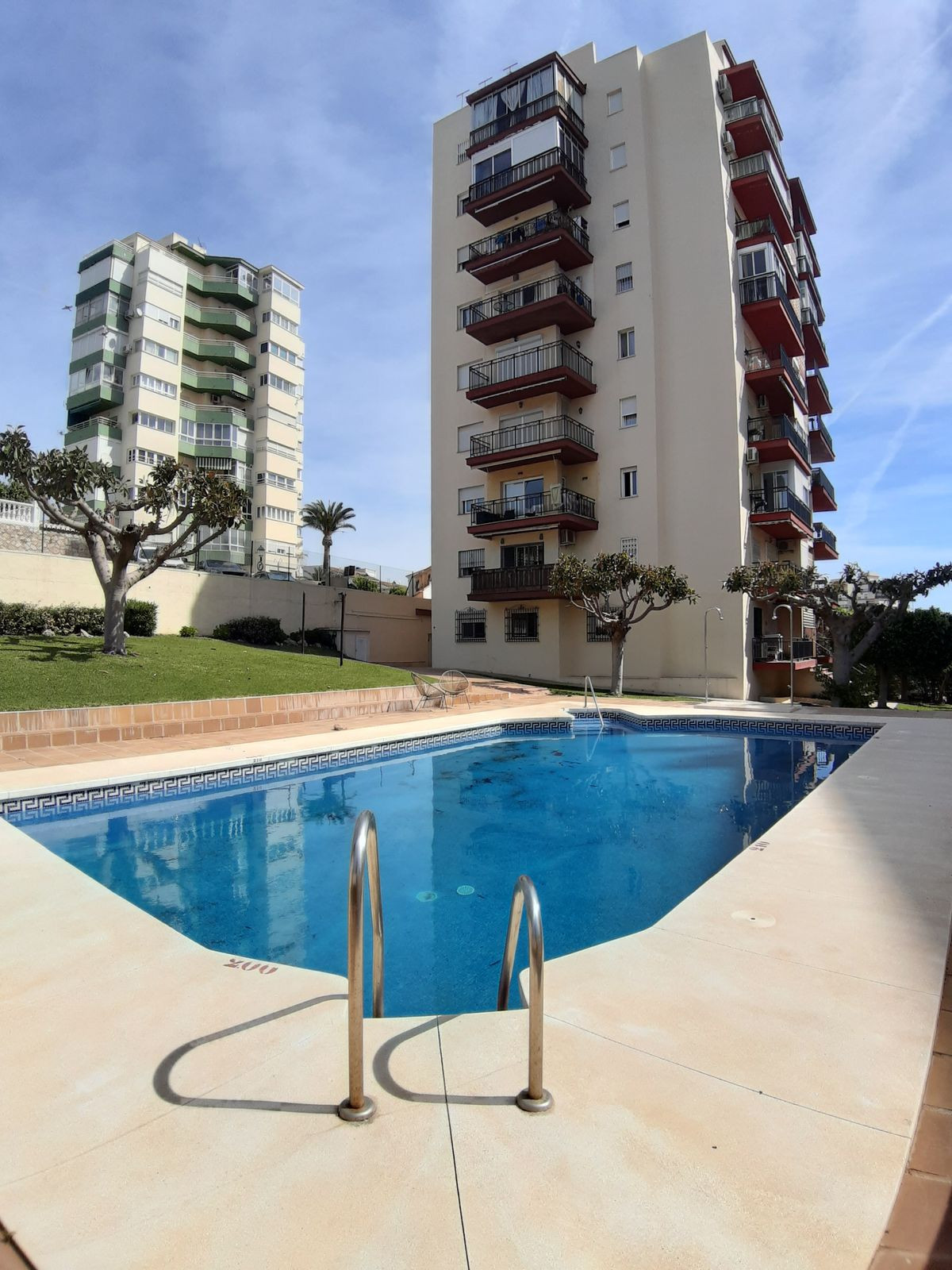 Appartement te koop in Fuengirola | 2 slaapkamers H5361898