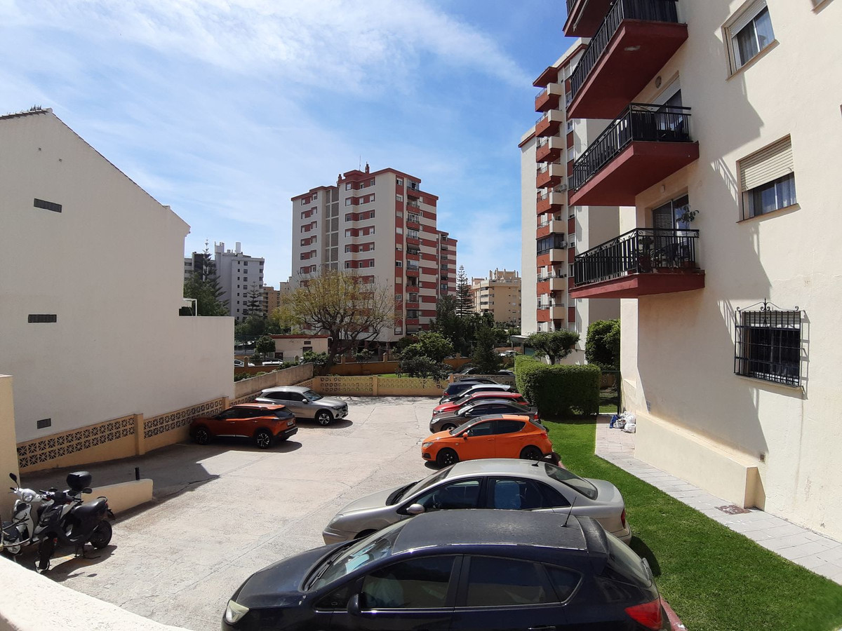 Appartement te koop in Fuengirola | 2 slaapkamers H5361898