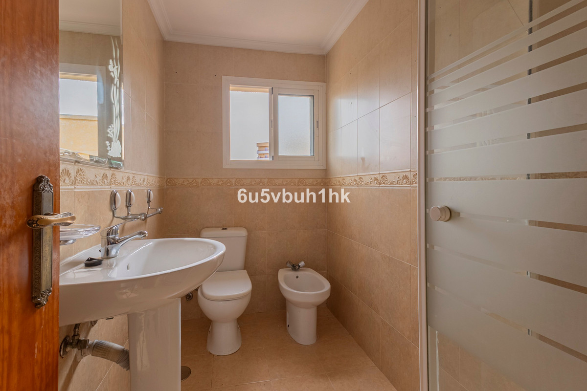 Appartement te koop in Fuengirola | 3 slaapkamers H5364808