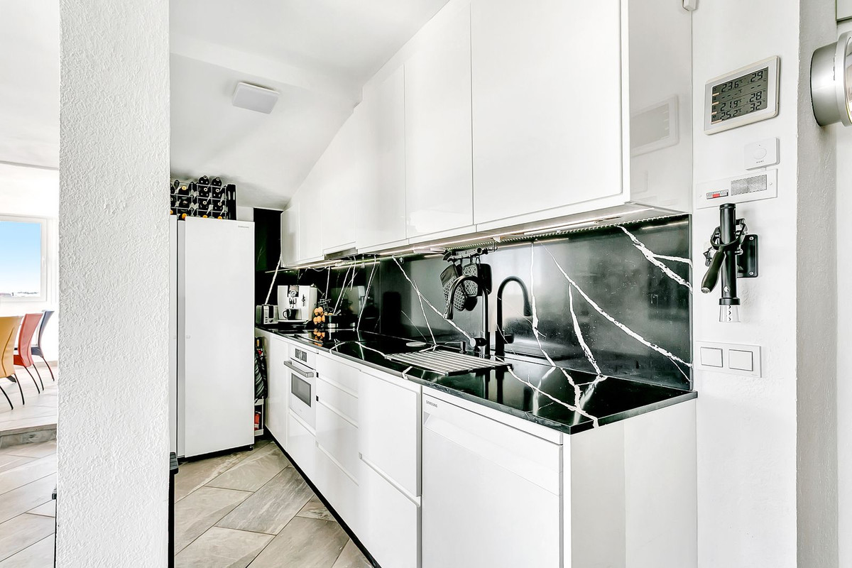 Penthouse te koop in Fuengirola | 1 slaapkamers H5365009