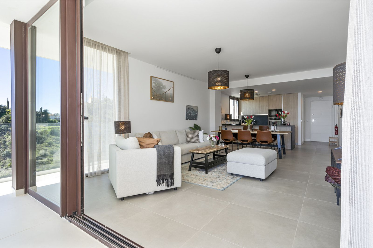 Appartement te koop in Fuengirola | 3 slaapkamers H5365888