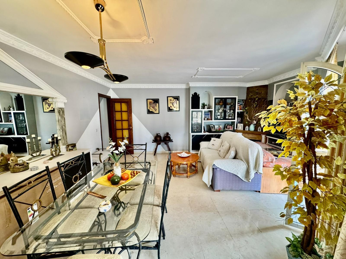 Appartement te koop in Fuengirola | 3 slaapkamers H5365945