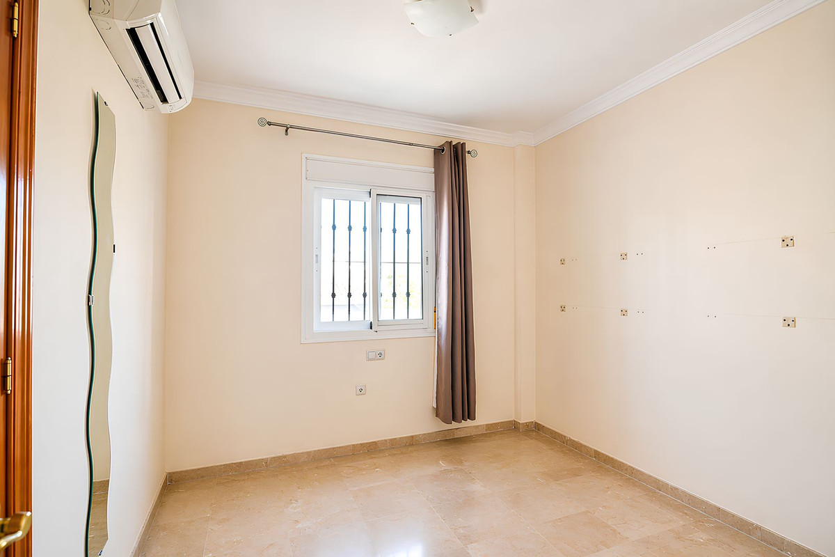 Appartement te koop in Fuengirola | 3 slaapkamers H5365951