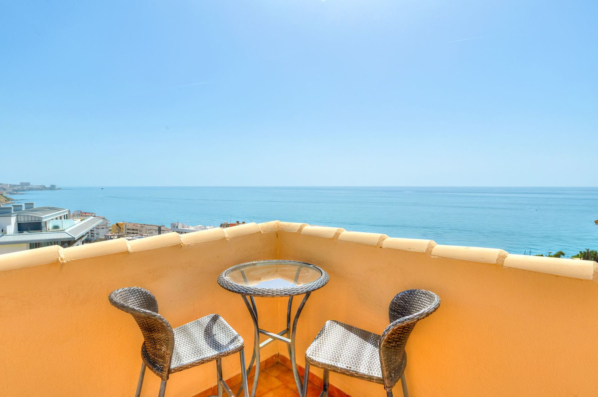 Penthouse te koop in Fuengirola | 2 slaapkamers H5367010