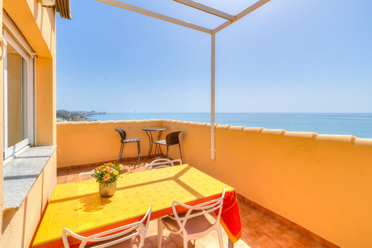 Penthouse te koop in Fuengirola | 2 slaapkamers H5367010
