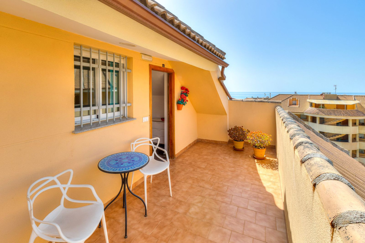 Penthouse te koop in Fuengirola | 2 slaapkamers H5367010