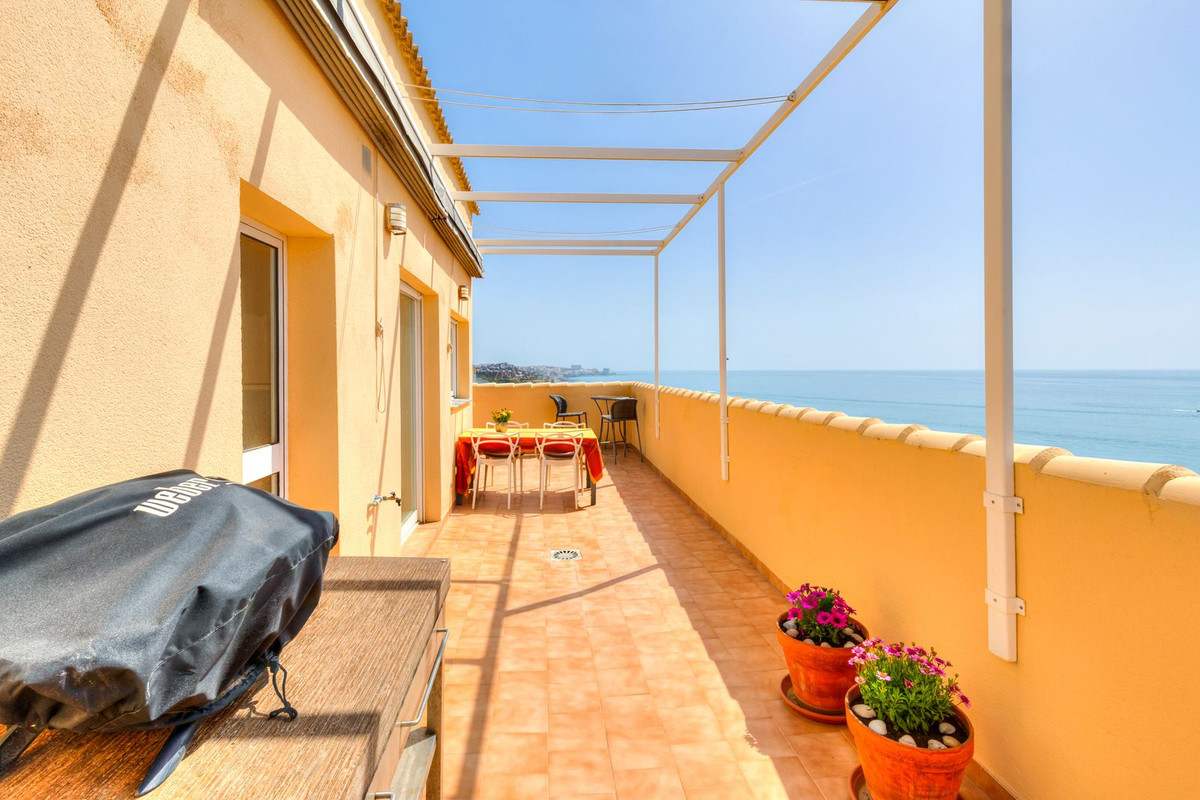 Penthouse te koop in Fuengirola | 2 slaapkamers H5367010