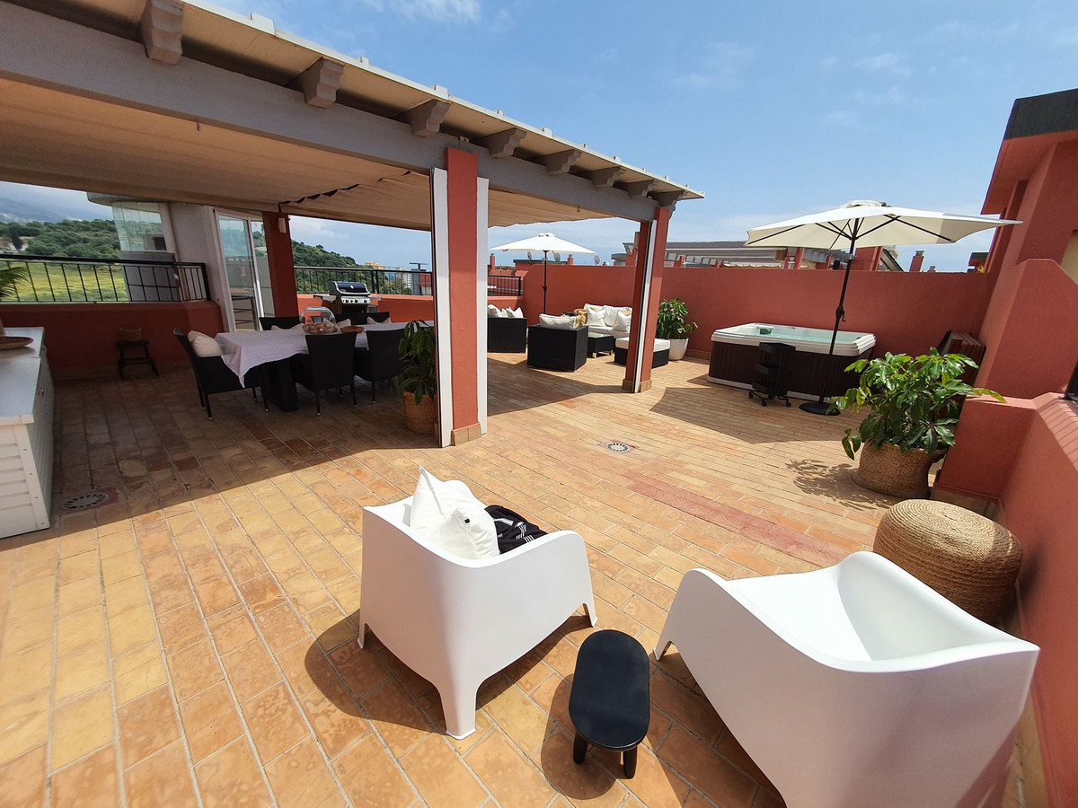 Penthouse te koop in Fuengirola | 3 slaapkamers H5368807