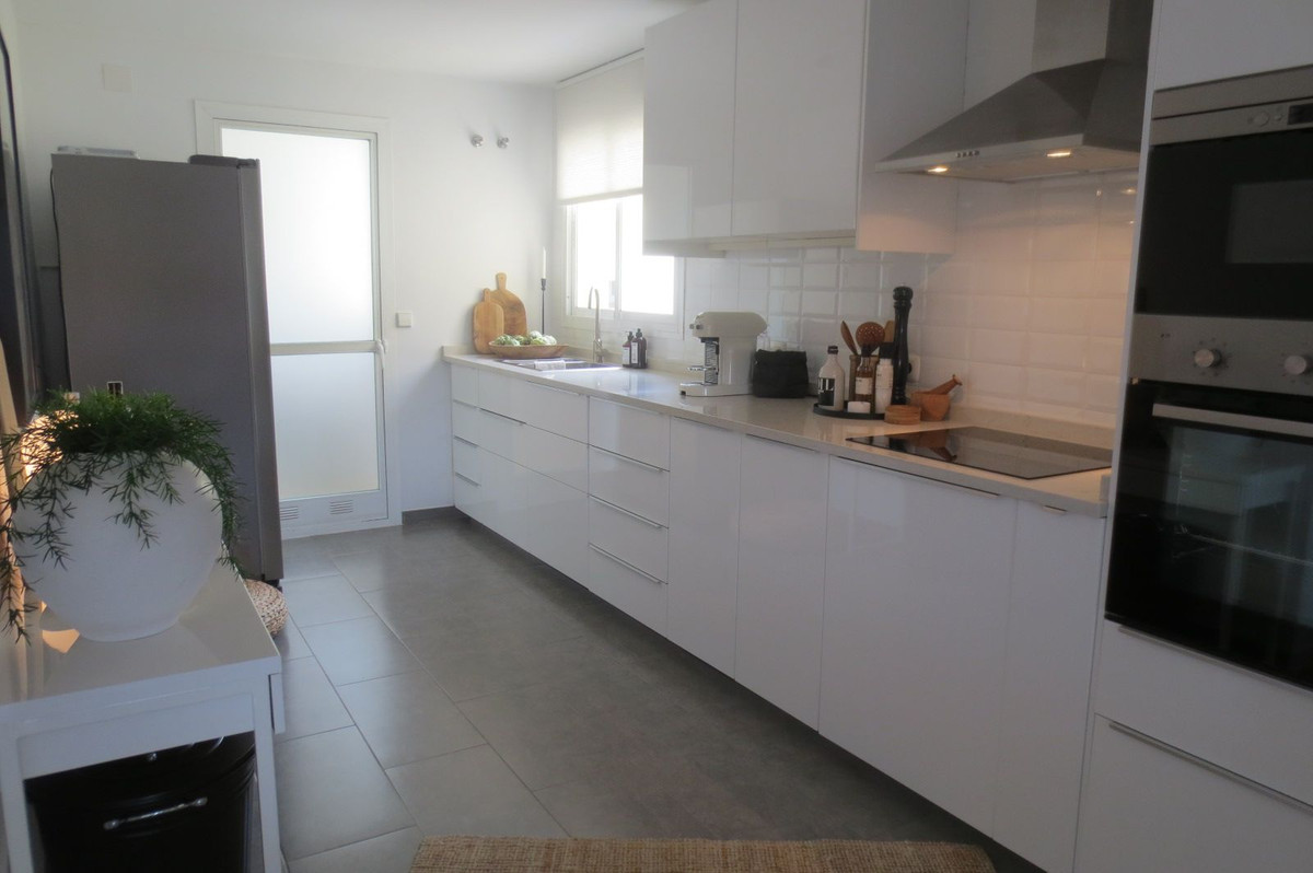 Penthouse te koop in Fuengirola | 3 slaapkamers H5368807