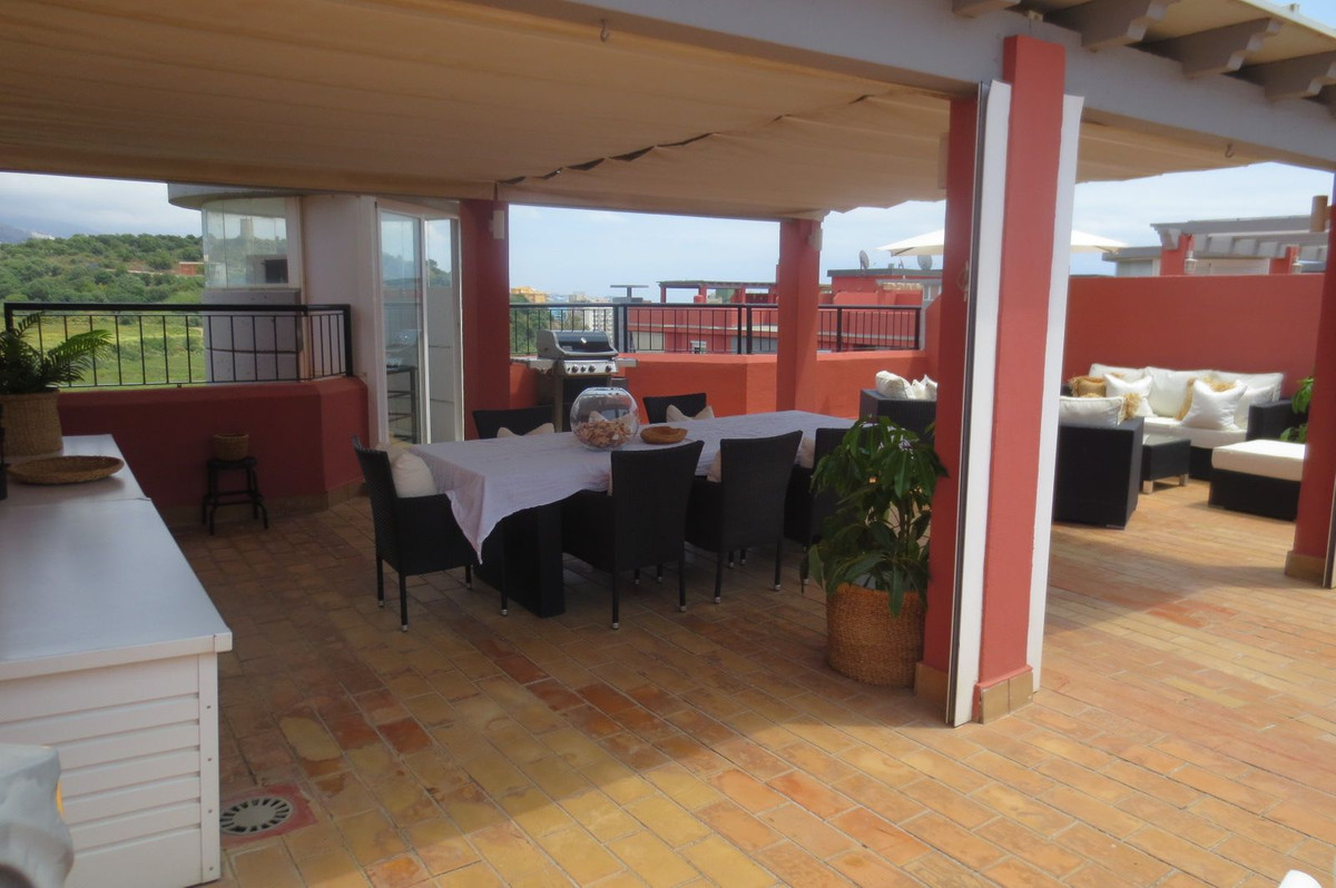 Penthouse te koop in Fuengirola | 3 slaapkamers H5368807