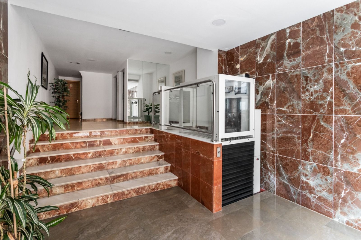 Appartement te koop in Fuengirola | 2 slaapkamers H5369020