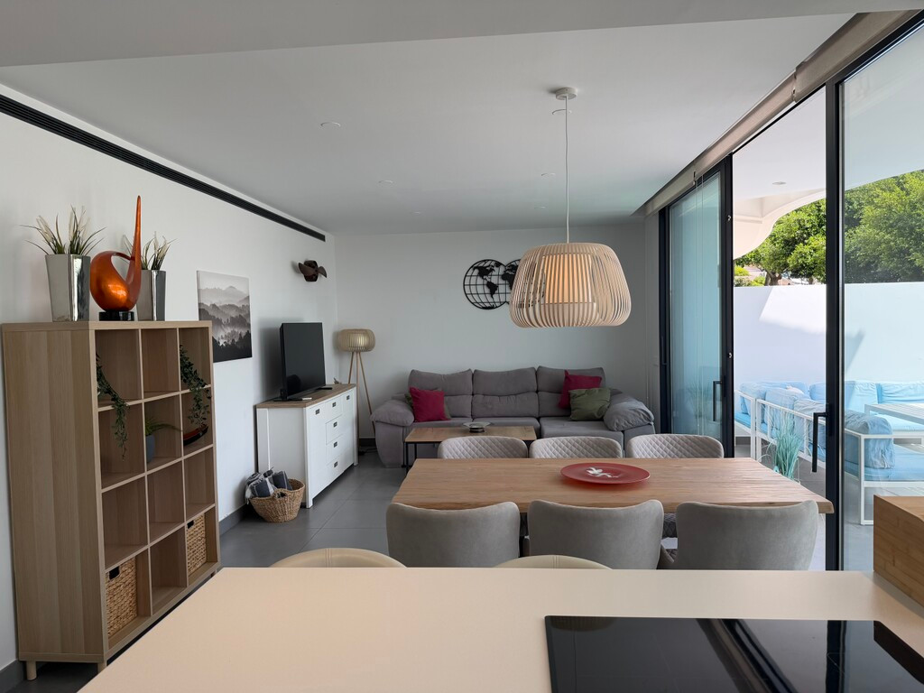 Appartement te koop in Fuengirola | 2 slaapkamers H5370355