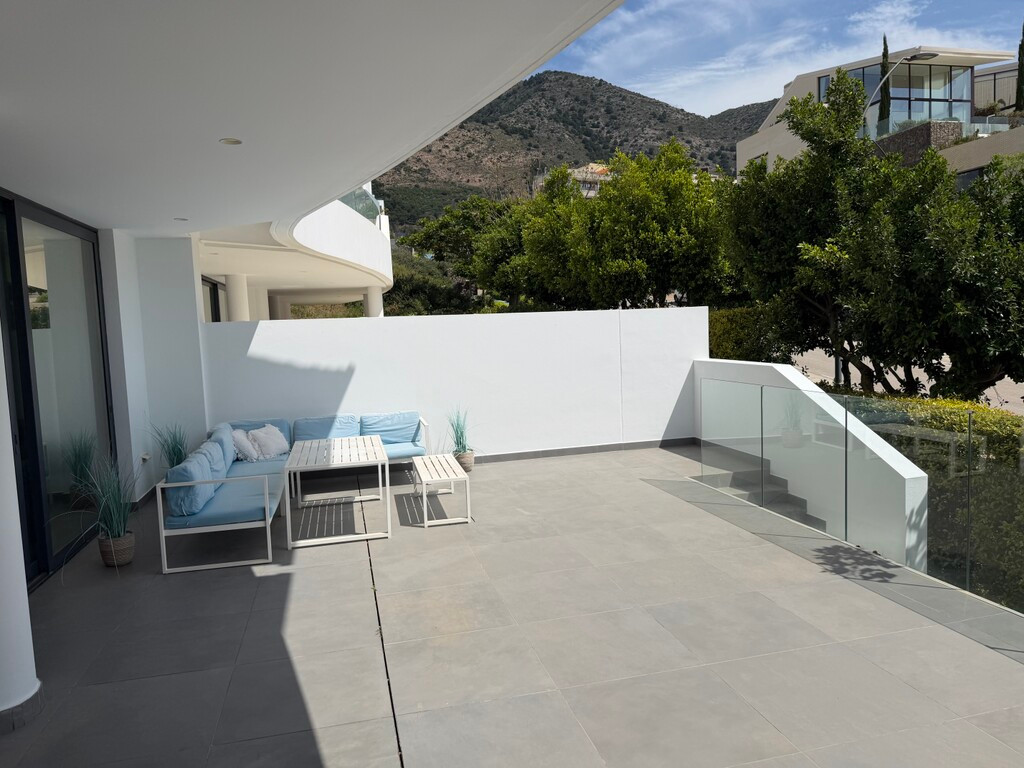 Appartement te koop in Fuengirola | 2 slaapkamers H5370355