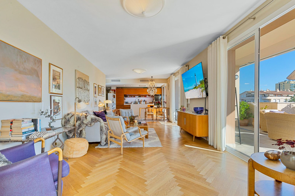 Penthouse te koop in Fuengirola | 4 slaapkamers H5371645